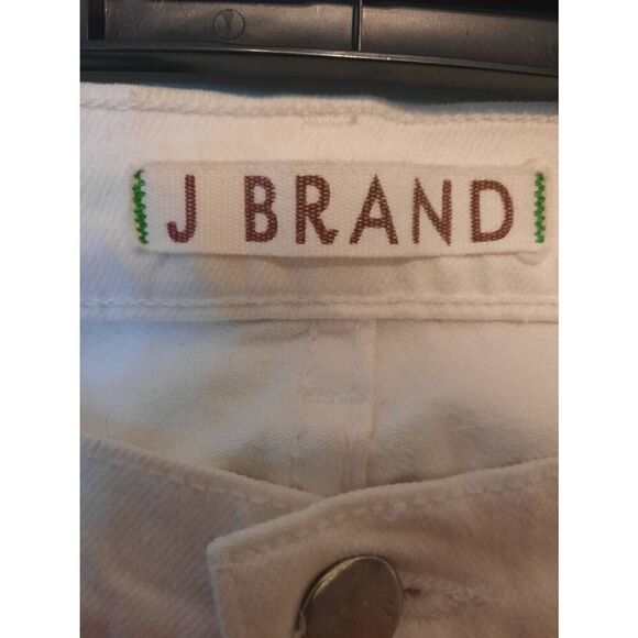 NWT J Brand Size 33 White Bootcut Stretch Jeans - Picture 2 of 5